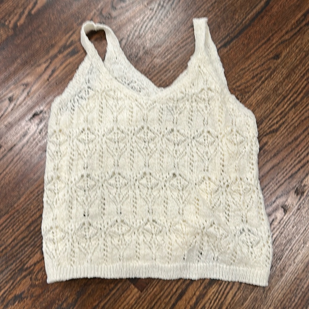Vneck loose knit top
